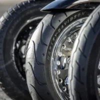 R21-Front Scorcher 11 Tire SCHR11 F 130/60B21 63H TL